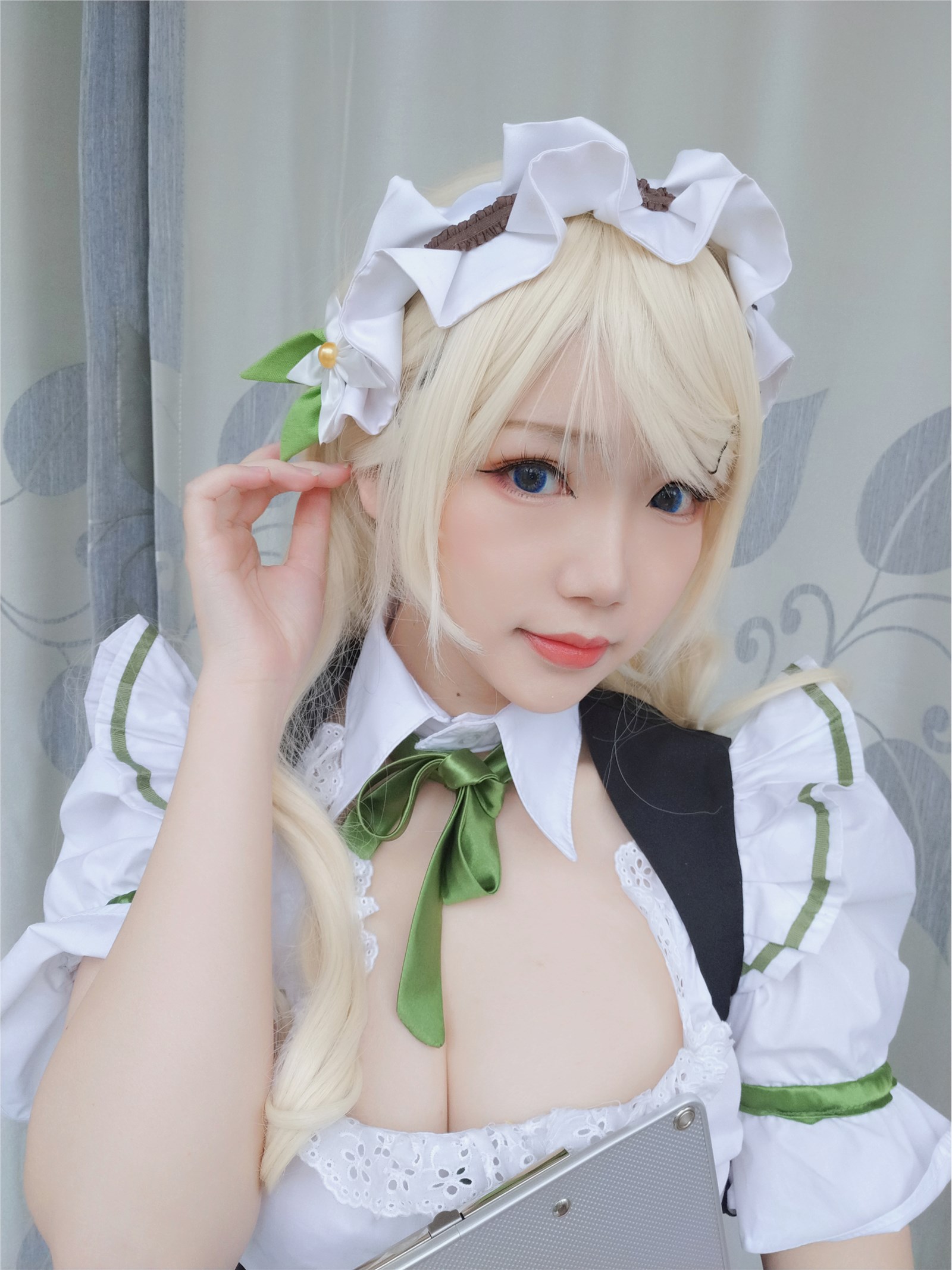 Anime blogger Xue Qing Astra - Maid(3)
